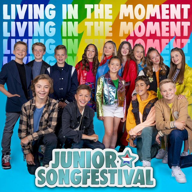 Cover van Living in the Moment